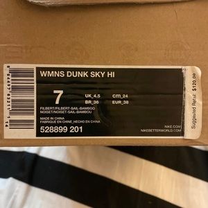 Nike Dunk Sky Hi